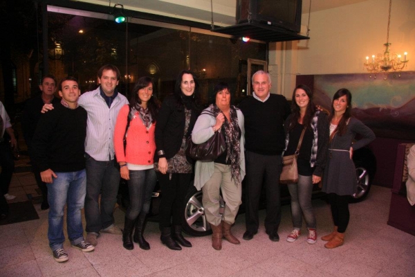 Felices ganadores del New Beetle